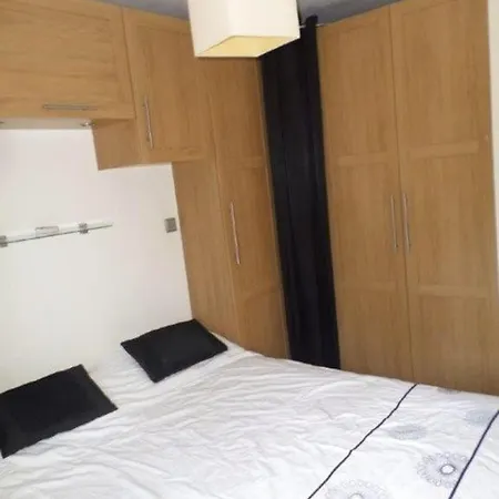 Modern 2 Bedroom Penthouse With Huge Private Roof Terrace,free Parking And Free Wifi Benalmadena