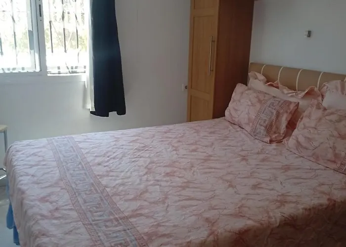 Modern 2 Bedroom Penthouse With Huge Private Roof Terrace,free Parking And Free Wifi Benalmádena